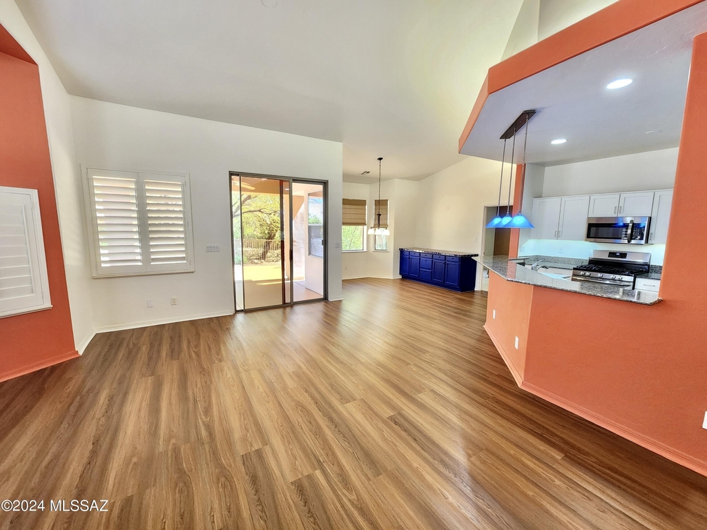 13401 N Rancho Vistoso Boulevard - Photo 3