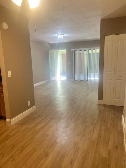 3288 Nw 104th Avenue - Photo 3