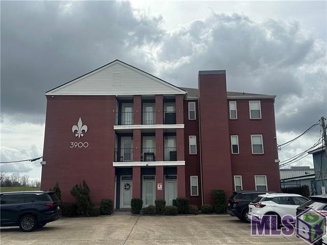 3900 River Road - Photo 0