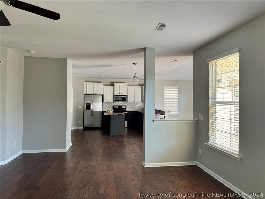 350 River Oak Street - Photo 2