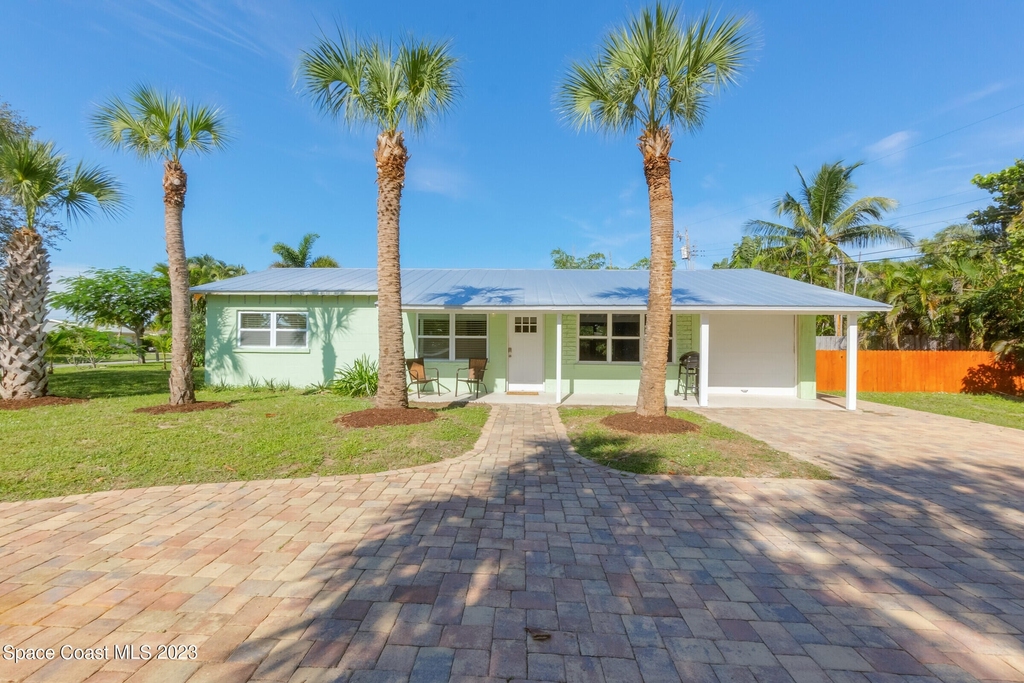 2040 Palm Avenue - Photo 1