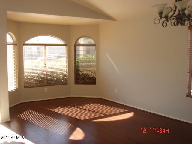 2230 E Menadota Drive - Photo 9