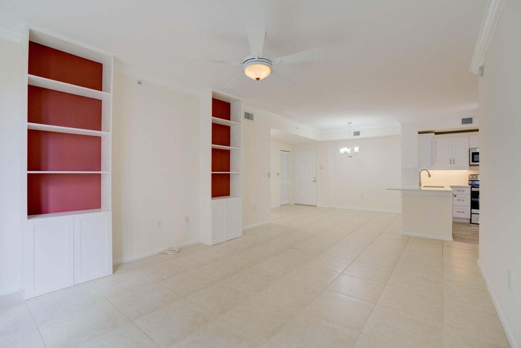 780 S Sapodilla Avenue - Photo 10