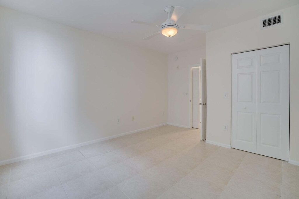 780 S Sapodilla Avenue - Photo 12