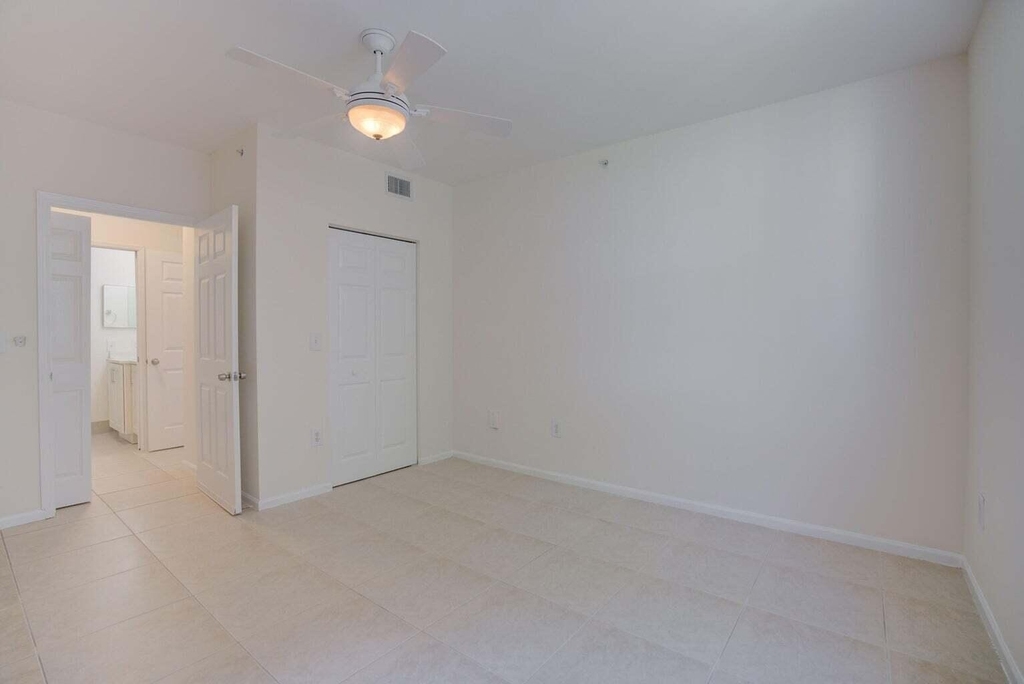 780 S Sapodilla Avenue - Photo 13