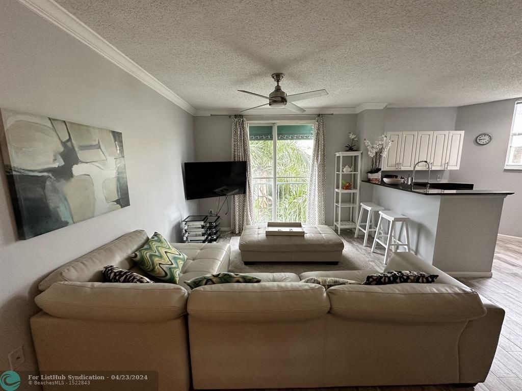 630 S Sapodilla Avenue - Photo 1