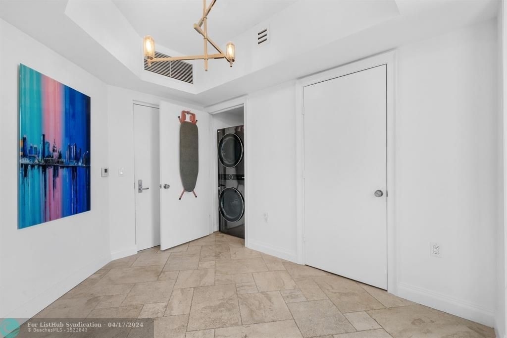 333 Las Olas Way - Photo 16