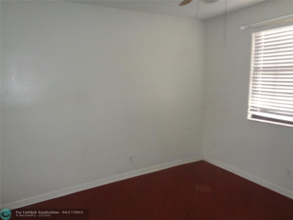 8953 W Sunrise Blvd - Photo 3