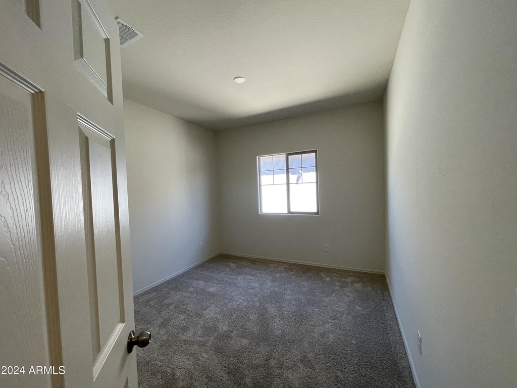 4819 S 109th Avenue - Photo 22