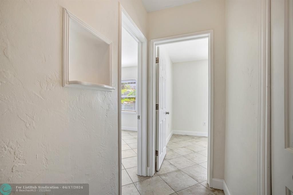 933 Sw 19th St - Photo 32