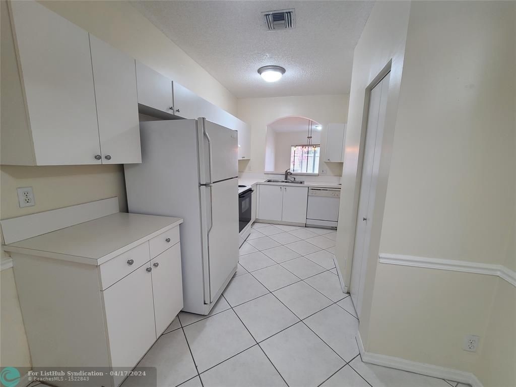 1065 Sw 42nd Ter - Photo 16