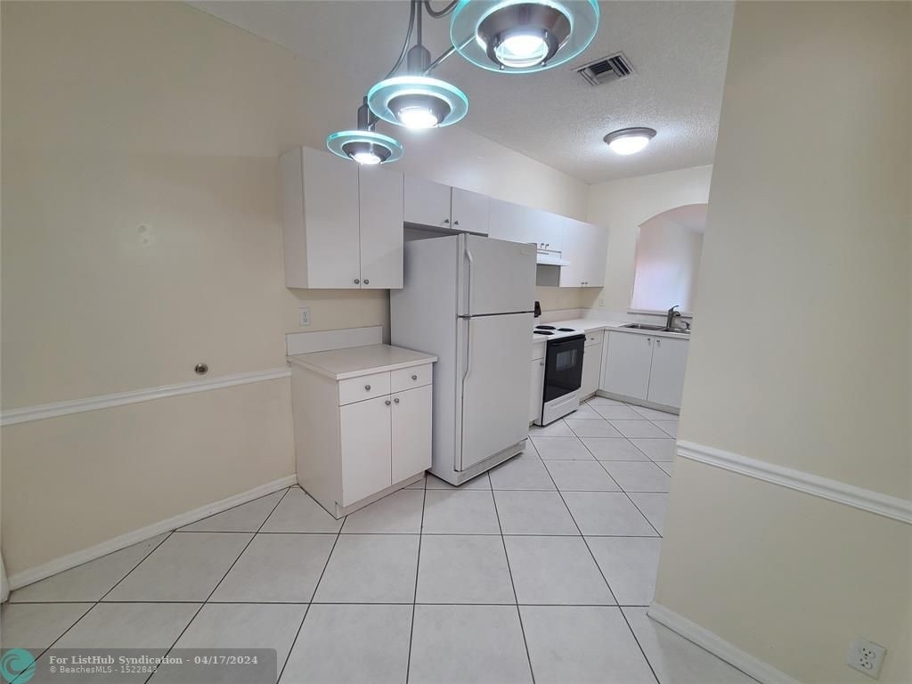 1065 Sw 42nd Ter - Photo 15