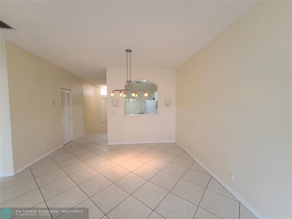 1065 Sw 42nd Ter - Photo 1