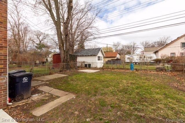 1225 E 4th Street - Photo 25