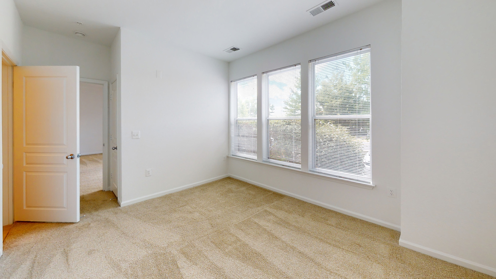 5575 Vincent Gate Terrace - Photo 3