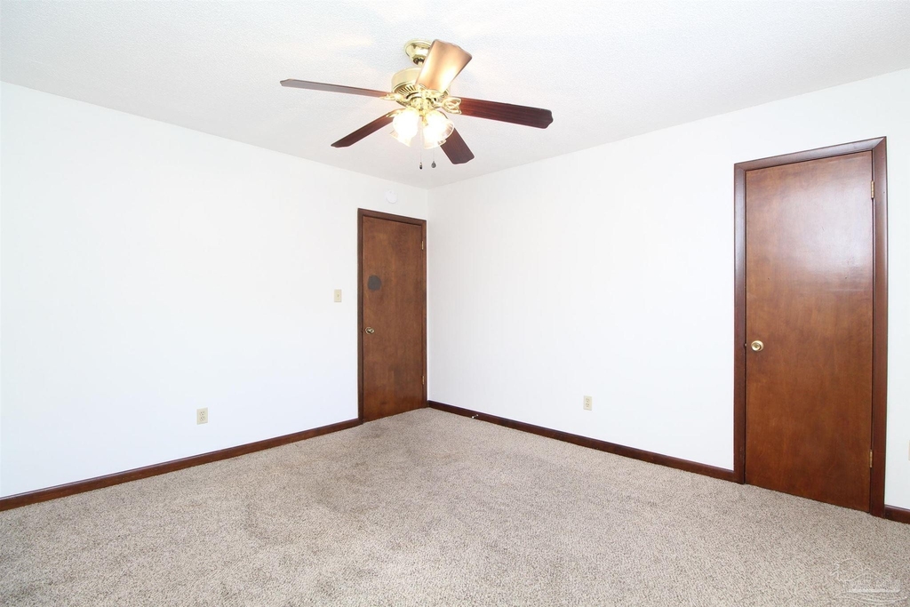 1455 Acorn Ln - Photo 12