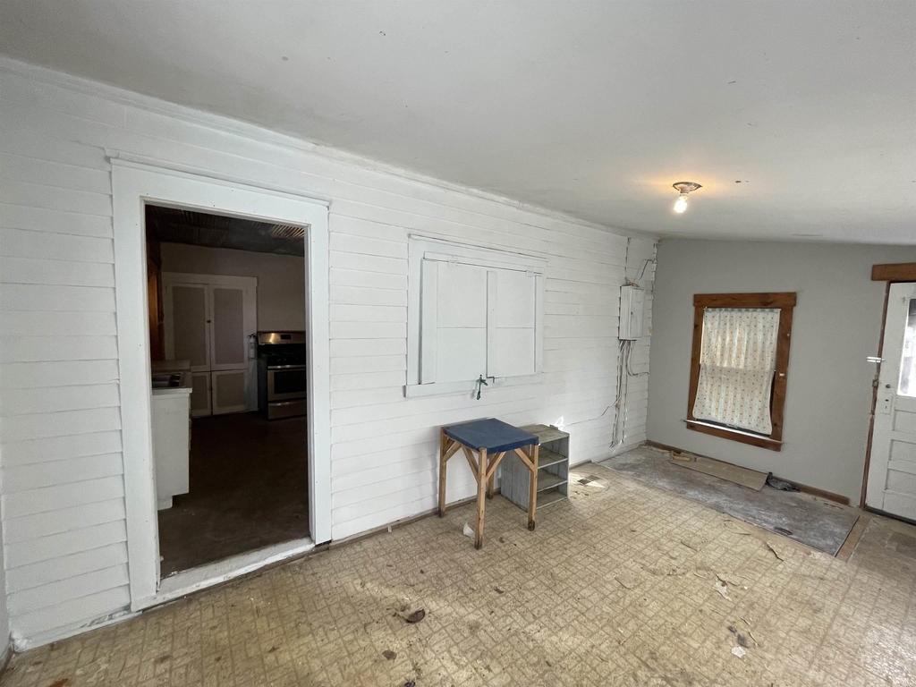 521 W Wylie Street - Photo 15