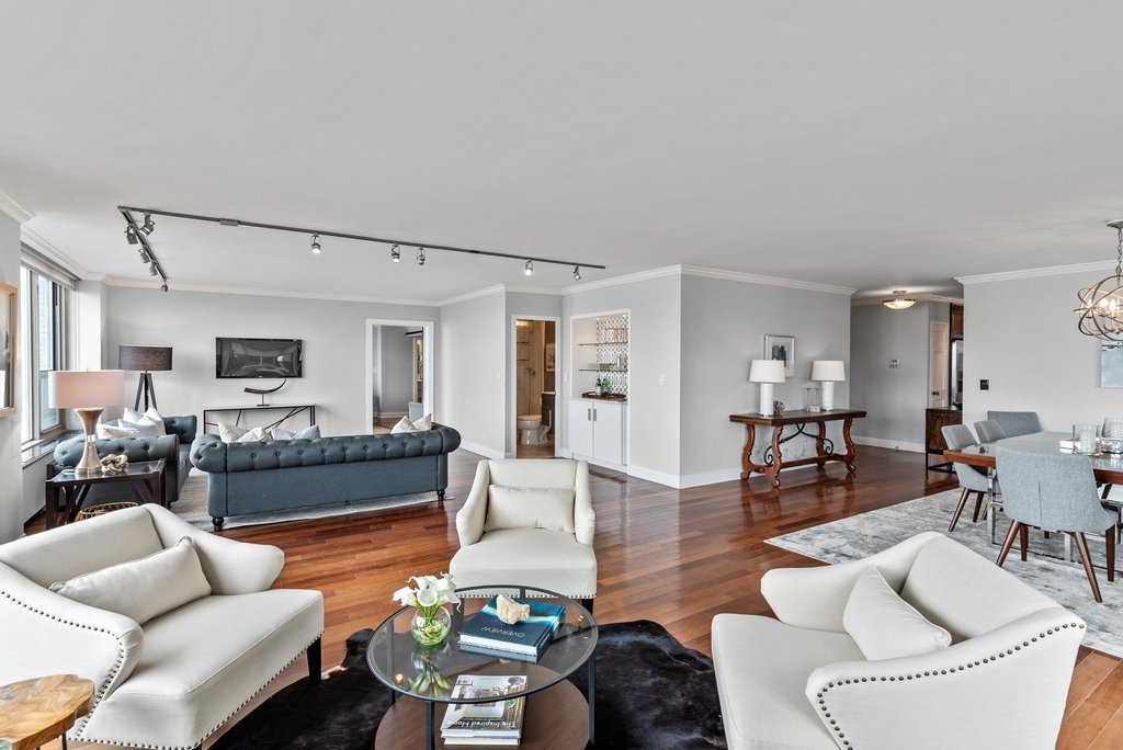 1550 N Lake Shore Drive - Photo 9