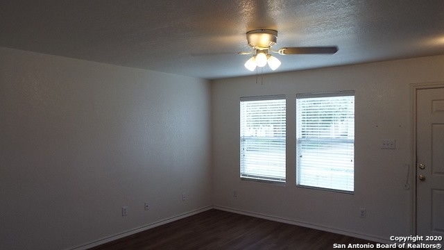 125 Gatewood Bay - Photo 2