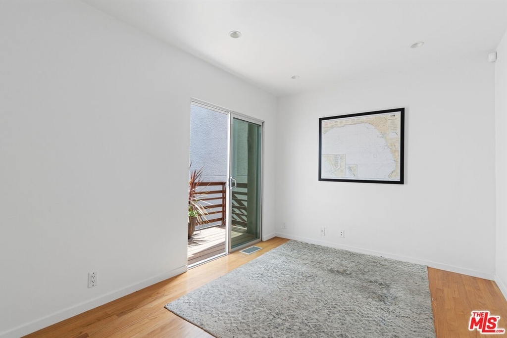 6605 Esplanade - Photo 19