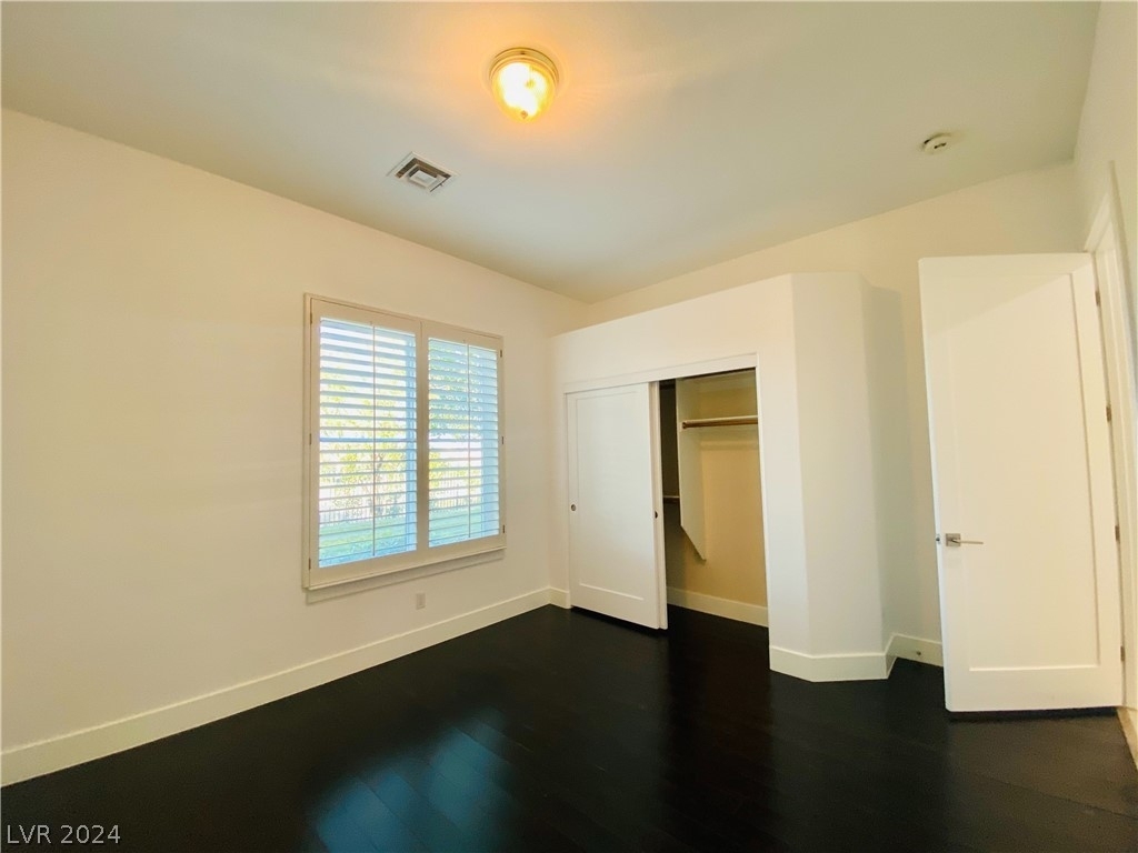 9800 Camden Hills Avenue - Photo 10