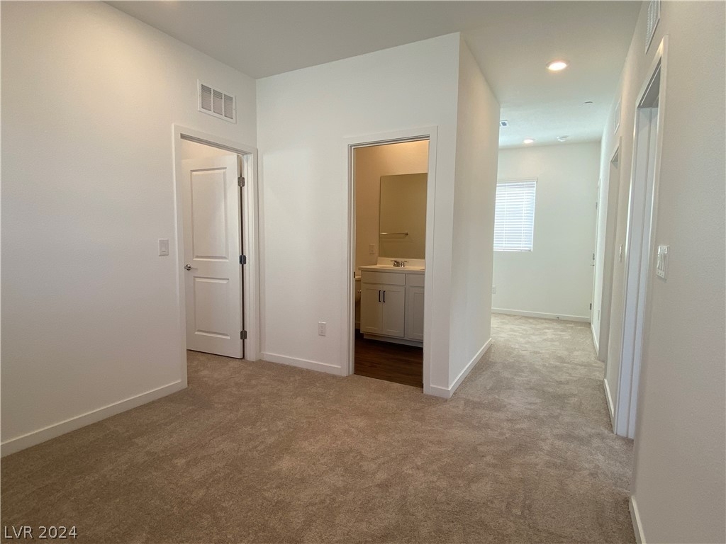 11687 Desert Hollow Avenue - Photo 20