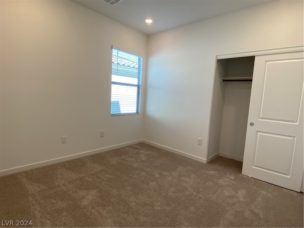 11687 Desert Hollow Avenue - Photo 17