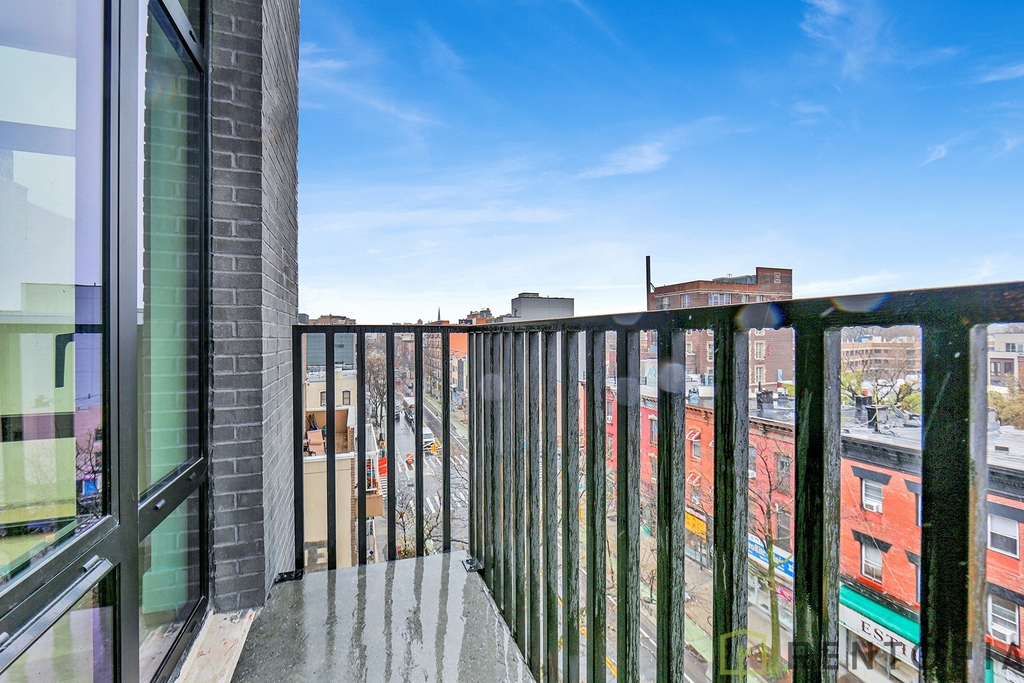 597 Grand Street - Photo 6