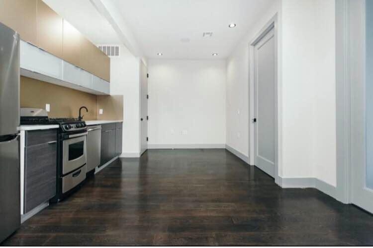 56 Box Street - Photo 1