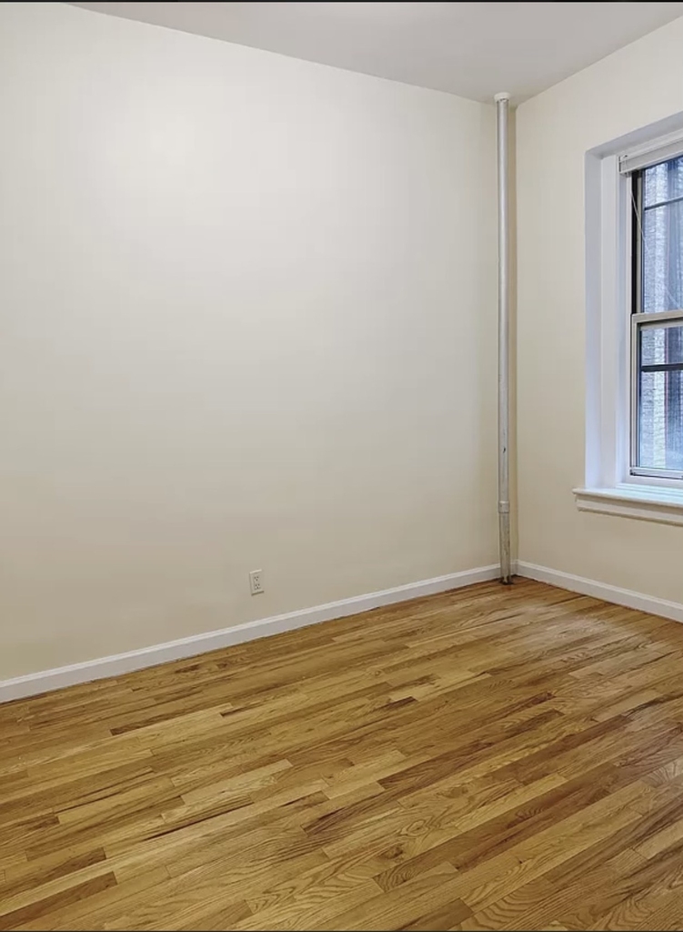 515 West 111th Street - Photo 5