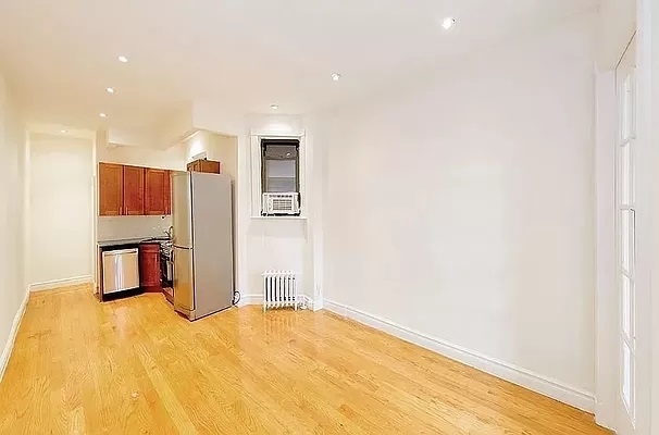 332 East 71st Street - Photo 0