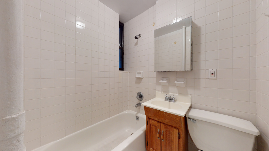 313 East 93rd Street - Photo 6