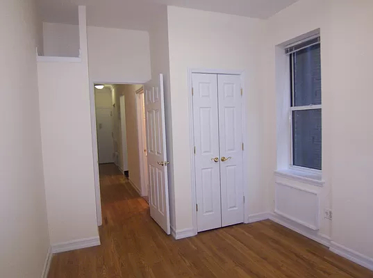 137 West 82nd Street - Photo 3