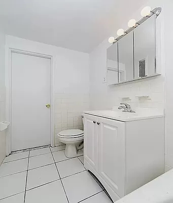 342 East 55th Street - Photo 3