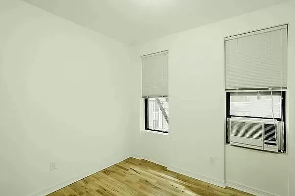 326 East 58th Street - Photo 5