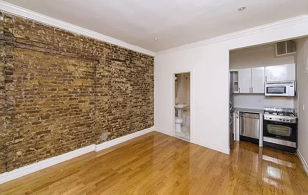 338 East 55th Street - Photo 0