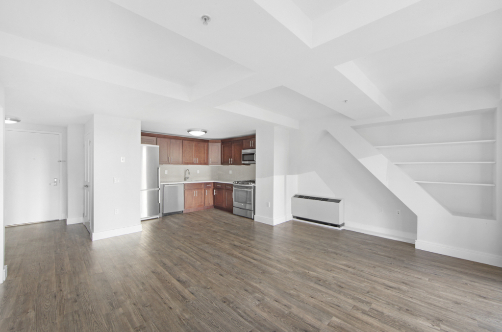 east 91 street  - Photo 2