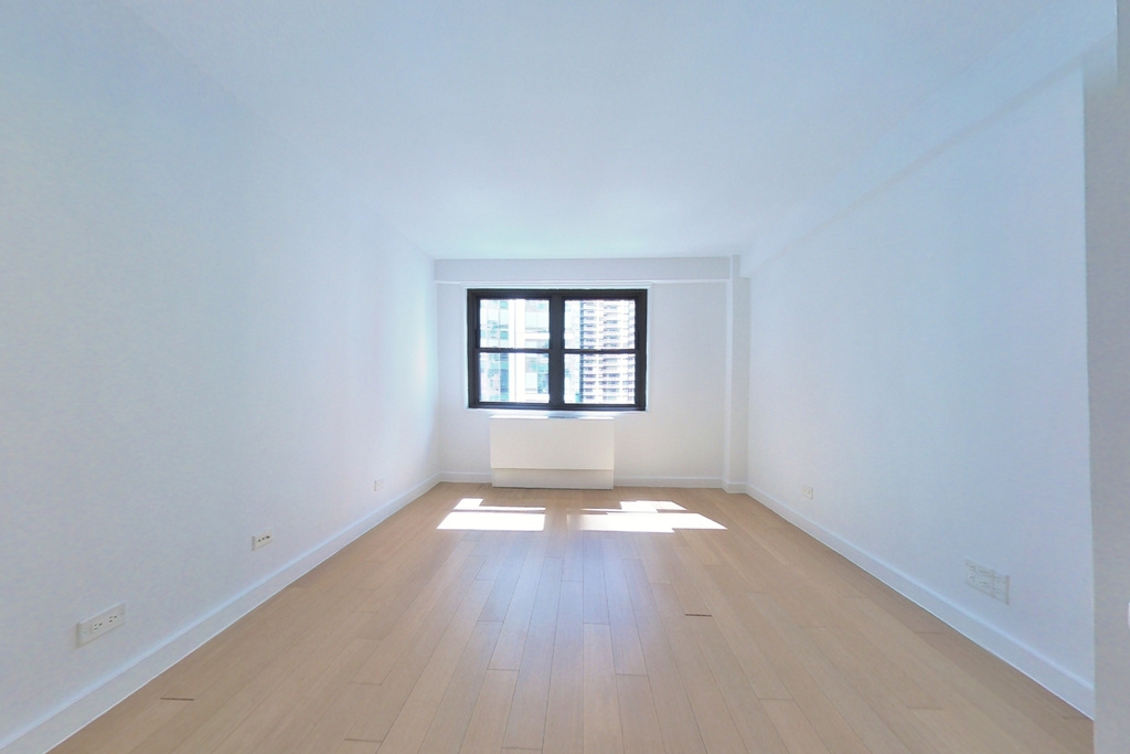 222 East 39th Street, 19G - Photo 11