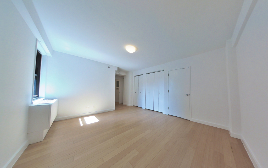 222 East 39th Street, 19G - Photo 4