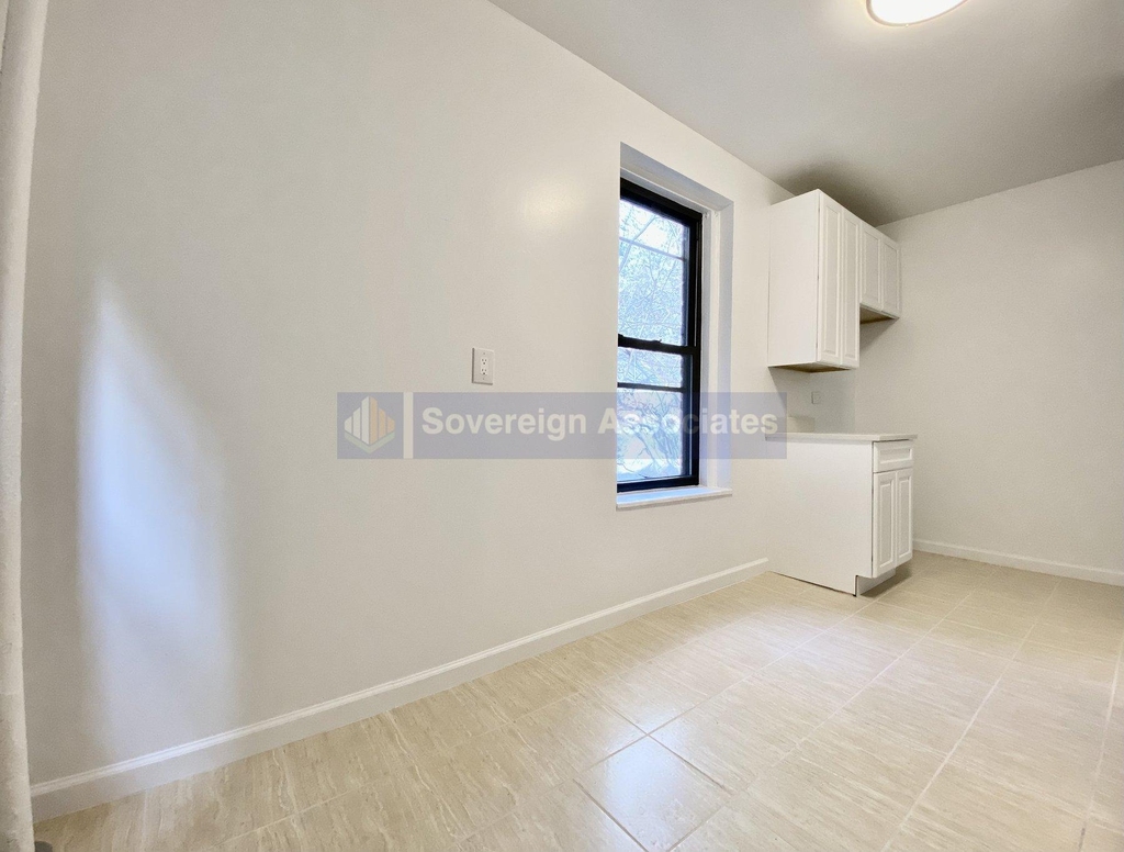 44 Bennett Avenue - Photo 7