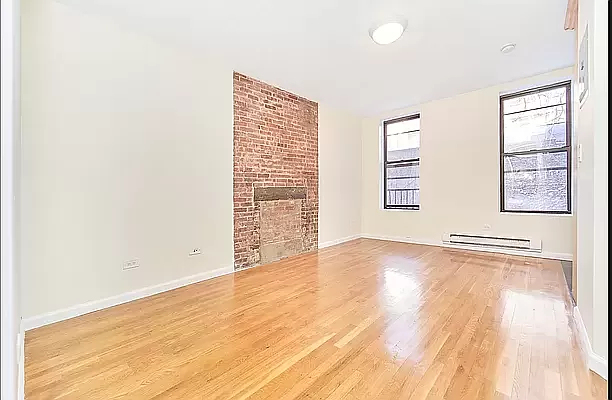 281 Mott Street, 2R - Photo 0