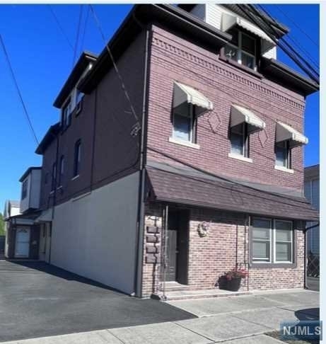 283 Orchard Street - Photo 0