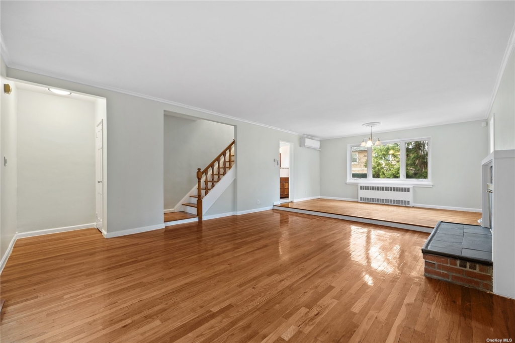 12-11 166th Street - Photo 5