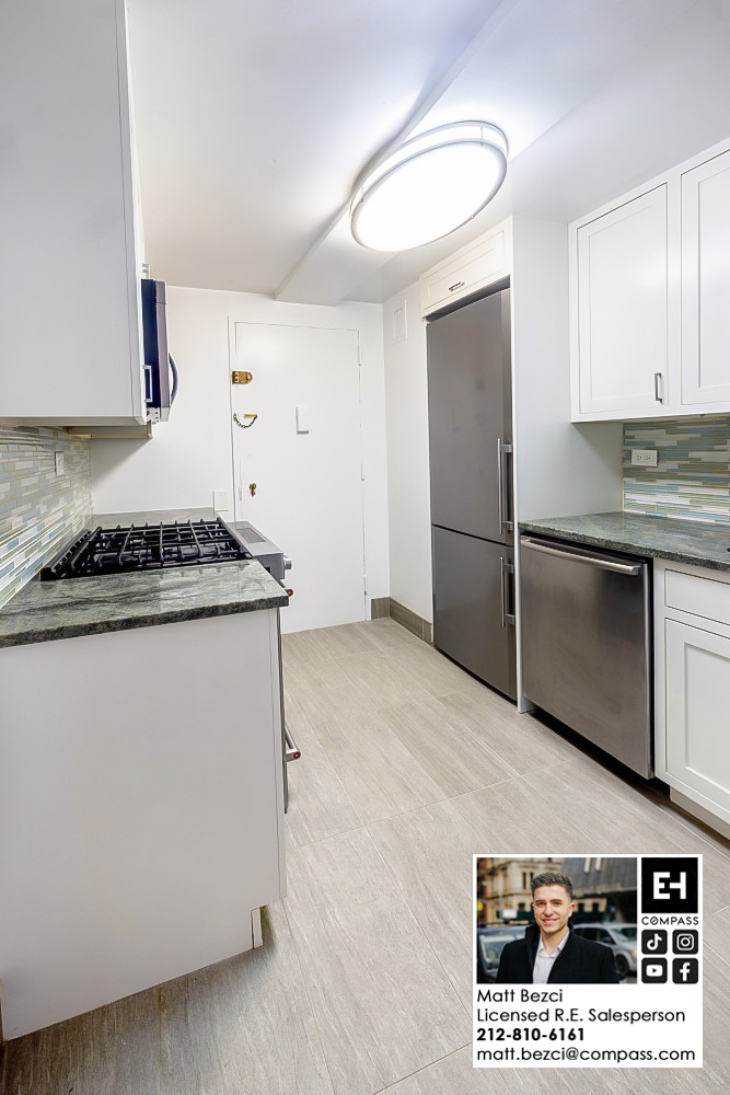 101 West 55th Street - Photo 3