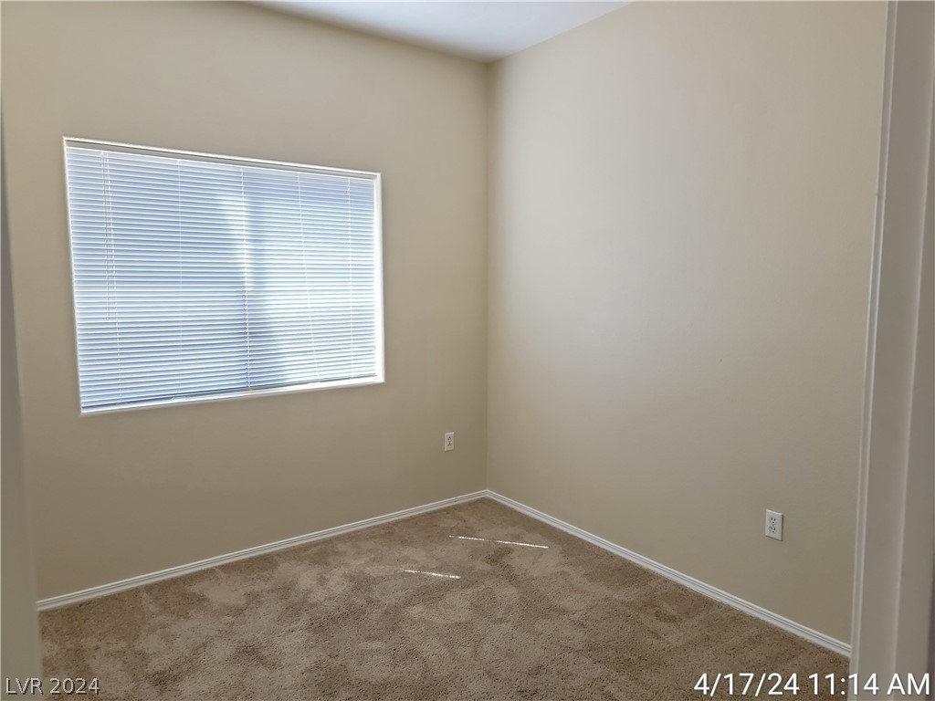 8501 W University Avenue - Photo 14