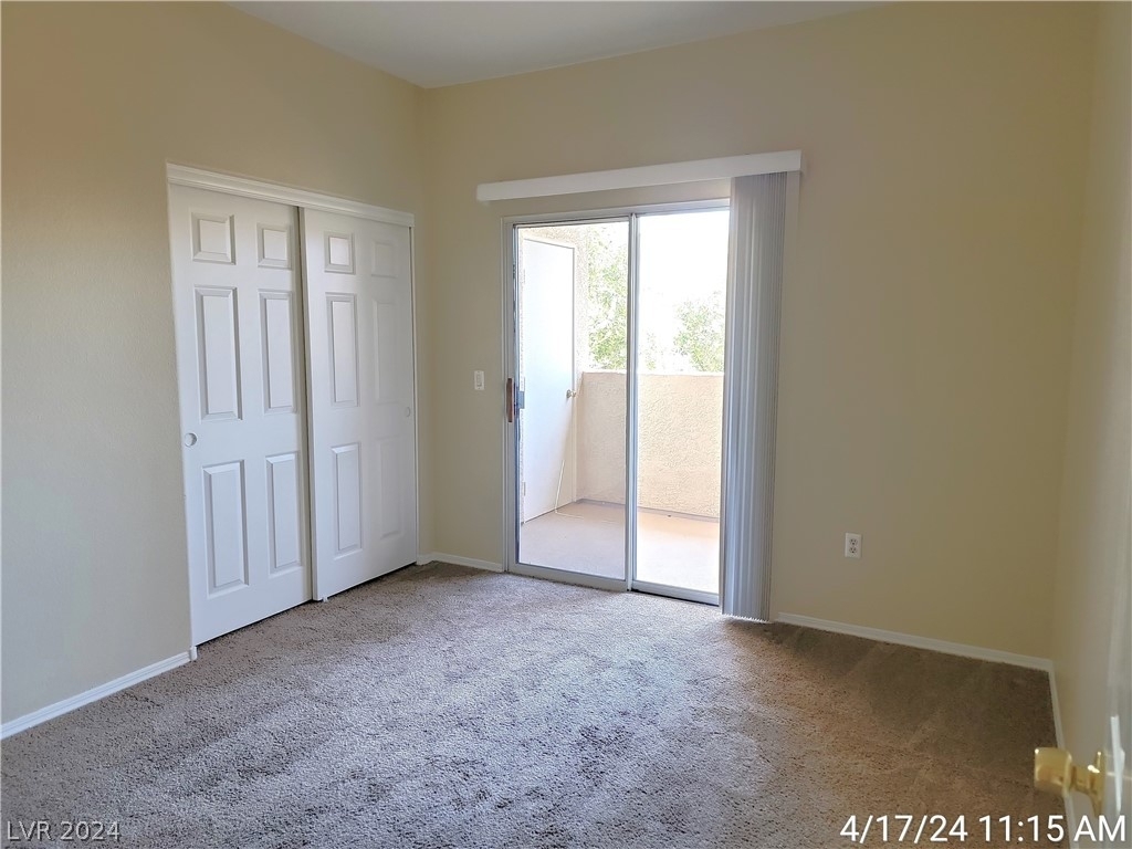 8501 W University Avenue - Photo 16