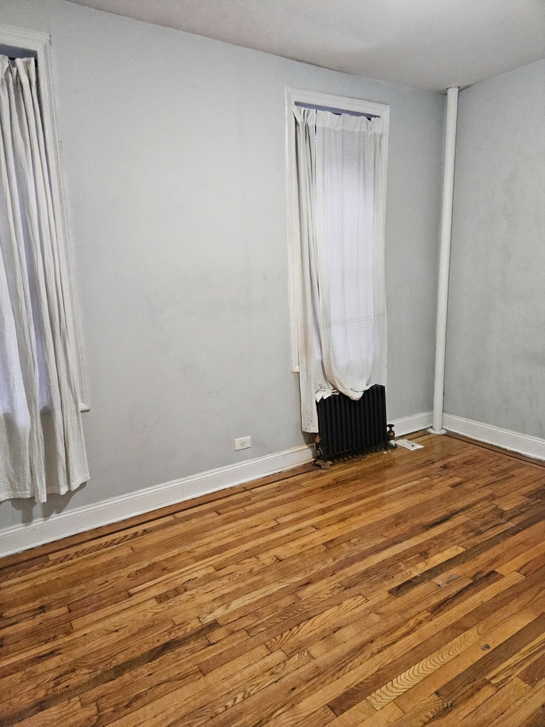 Bennett Avenue at 191st Street - Photo 2