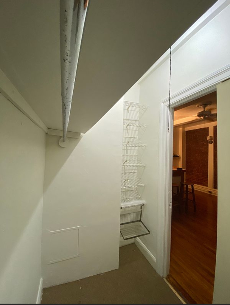 170 West 74th Street - Photo 6