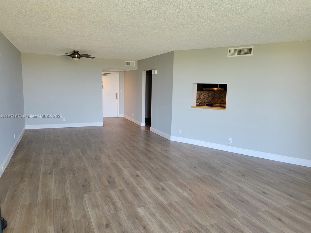 3090 N Course Dr - Photo 15