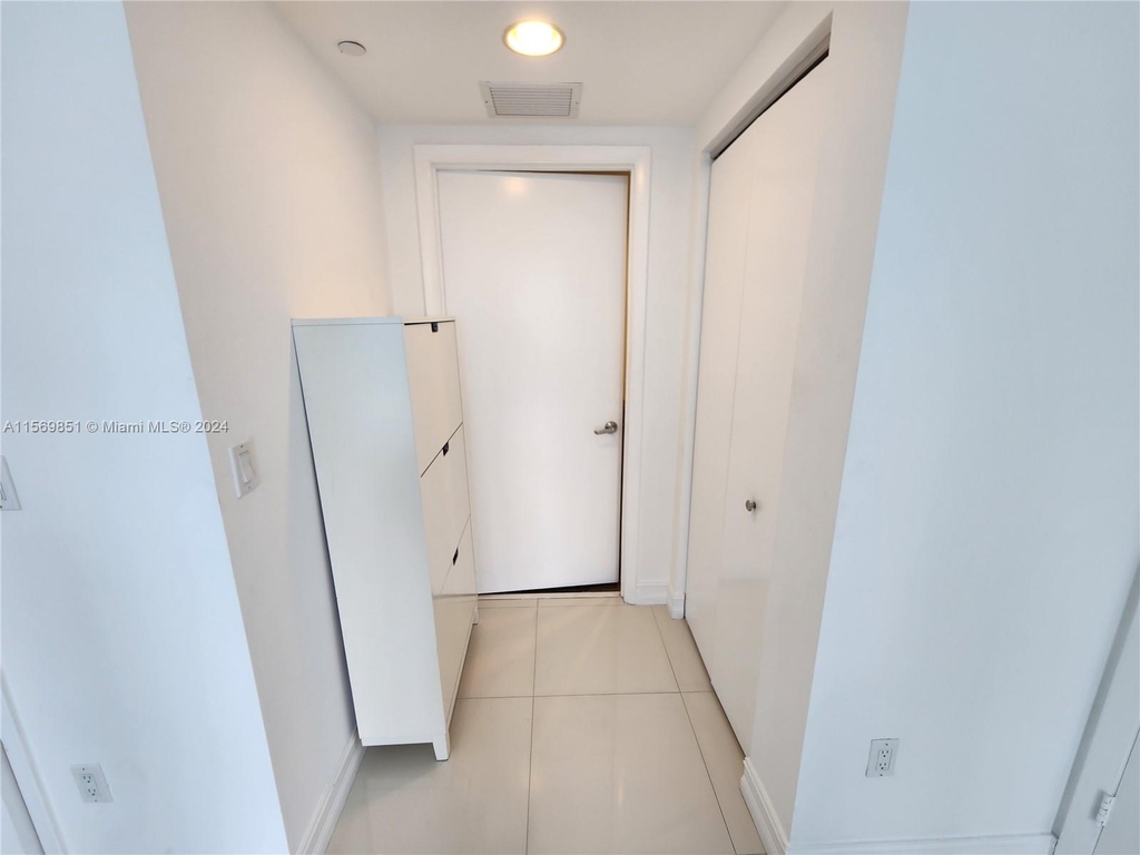 485 Brickell Ave - Photo 15